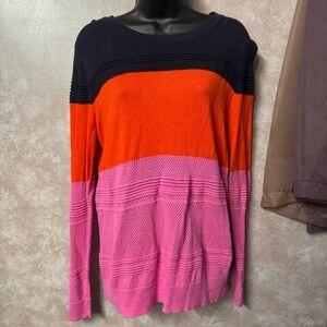 Market & Spruce Sweater Size Medium